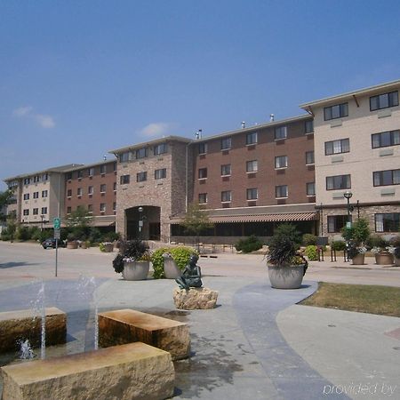 Stoney Creek Hotel Moline Exterior photo